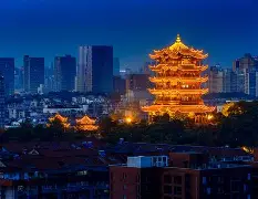 湖北华凯脚踏实地，稳健前行