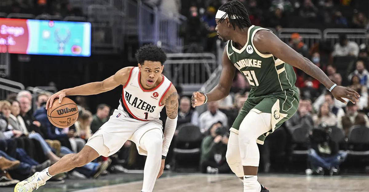 爱游戏官方-凯尔特人队阵容变动频繁，教练调整战术的简单介绍