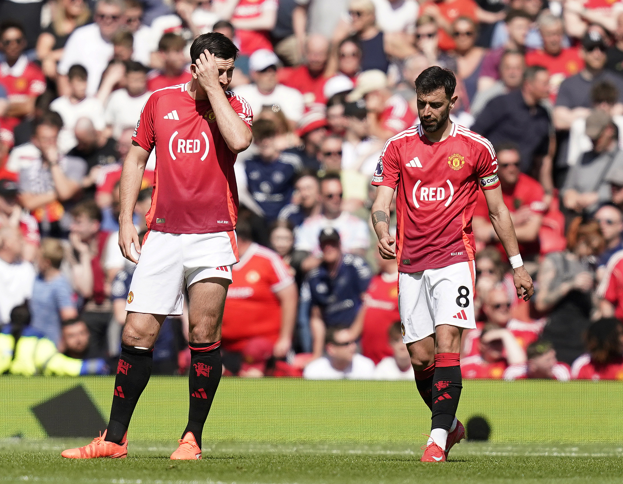 曼联客场惨败西汉姆,榜首球队交手遭质疑 曼联客场惨败西汉姆,榜首球队交手遭质疑