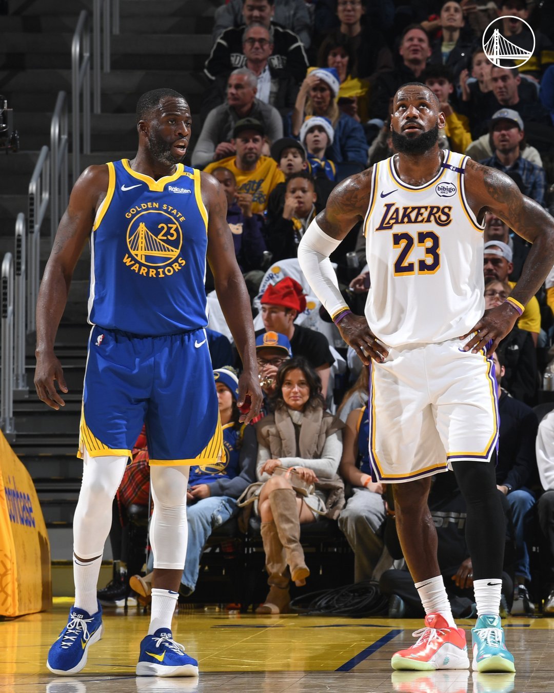 NBA常规赛:湖人VS火箭,詹姆斯砍下三双 NBA常规赛:湖人VS火箭,詹姆斯砍下三双