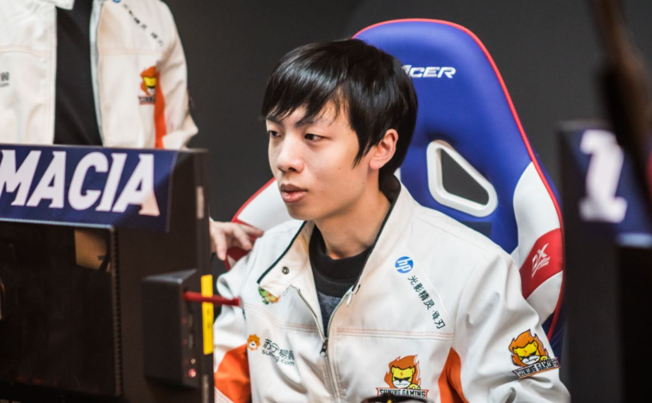 爱游戏官方入口-包含BRO血洗HLE,Scout线上压制力十足峡谷大战成都决赛之夜,成为赛场最大亮点的词条