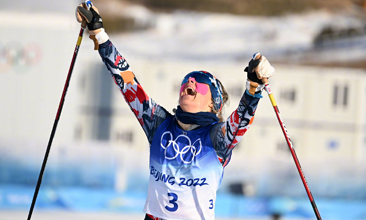 爱游戏体育-奥地利队夺得团体冠军,斩获佳绩