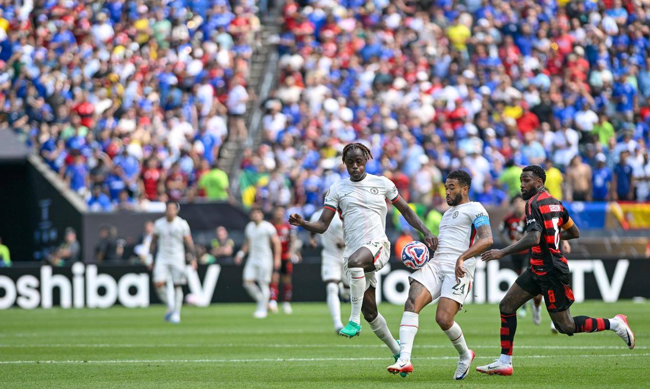 爱游戏下载-阿尔梅里亚客场不敌,降级前景黯淡