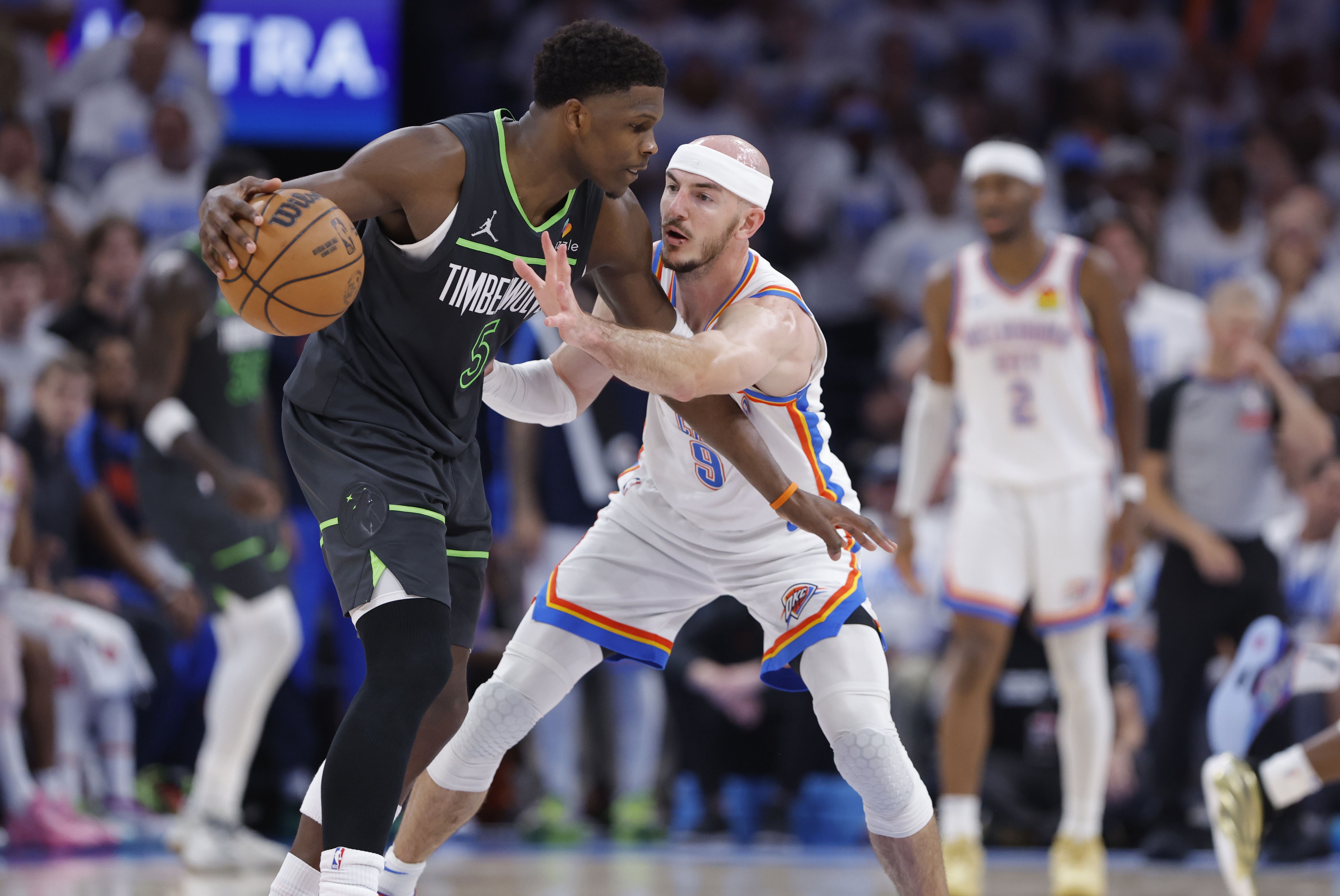 爱游戏官网-雷霆力克吉林队,库里刷新纪录