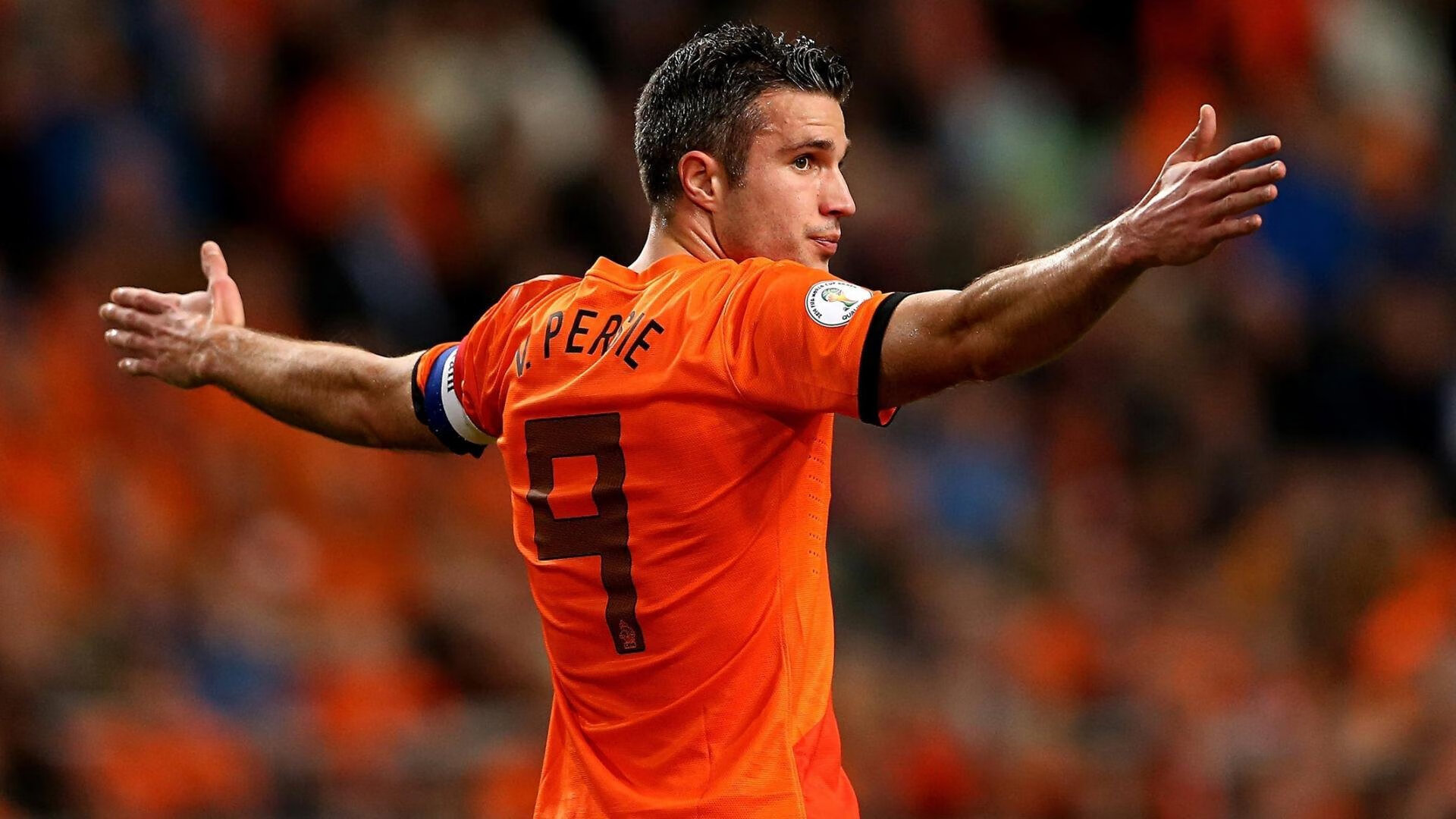 爱游戏APP-横扫傲慢与独舞，王皓焚天的星火，照亮英格兰足球的黄昏